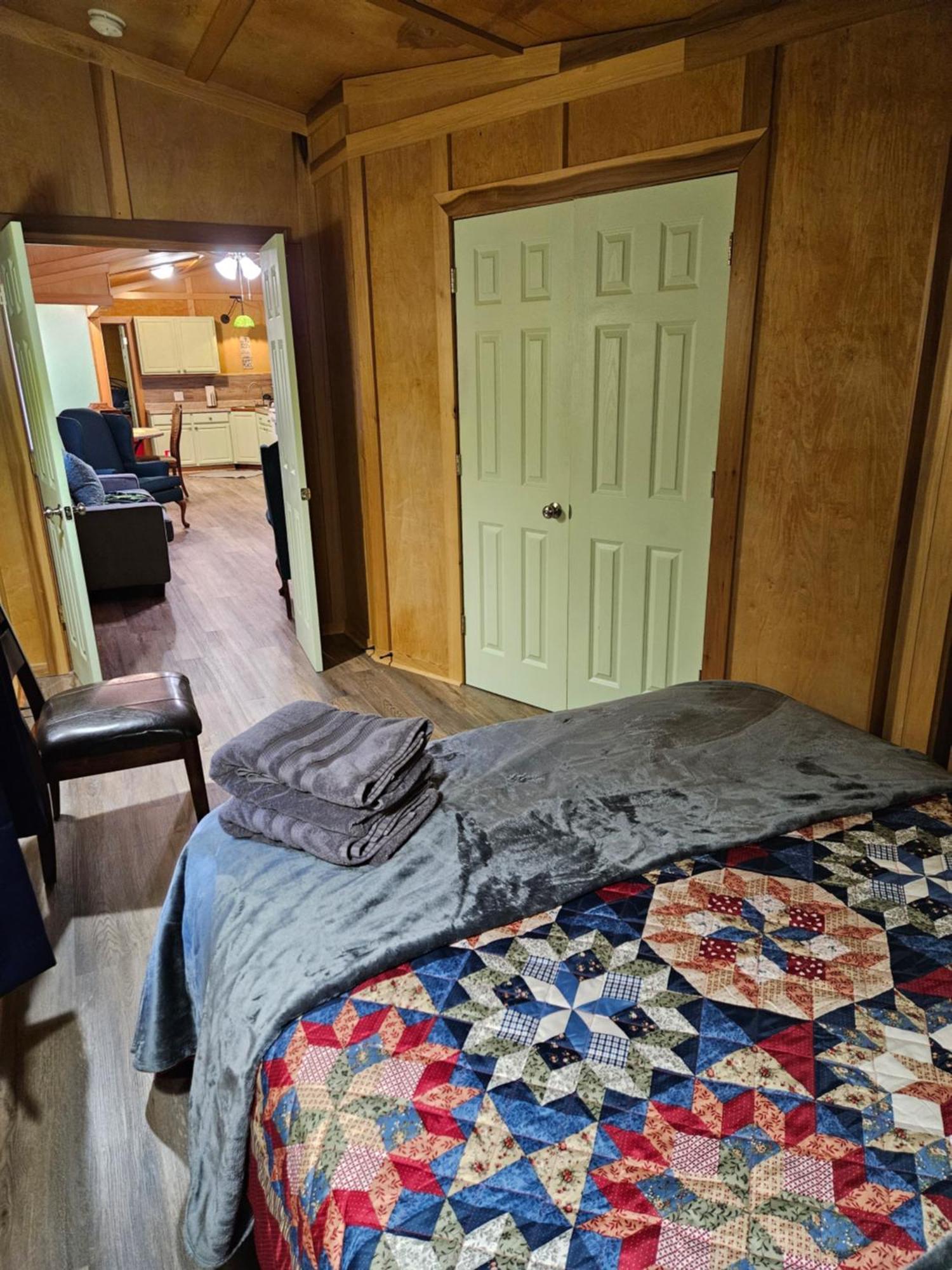 Frog Hollow At Hocking Vacations Logan Exterior foto