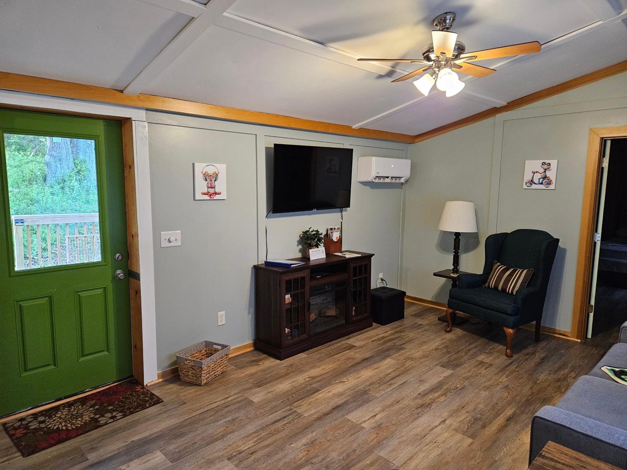Frog Hollow At Hocking Vacations Logan Exterior foto